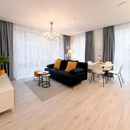 Park New Building Apartment
